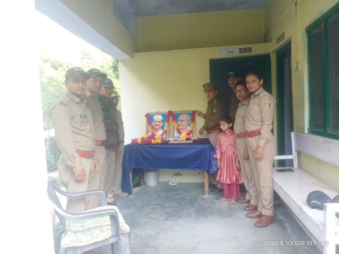 राष्ट्रपिता महात्मा गांधी और लाल बहादुर शास्त्री की जयंती पर कार्यक्रम आयोजित