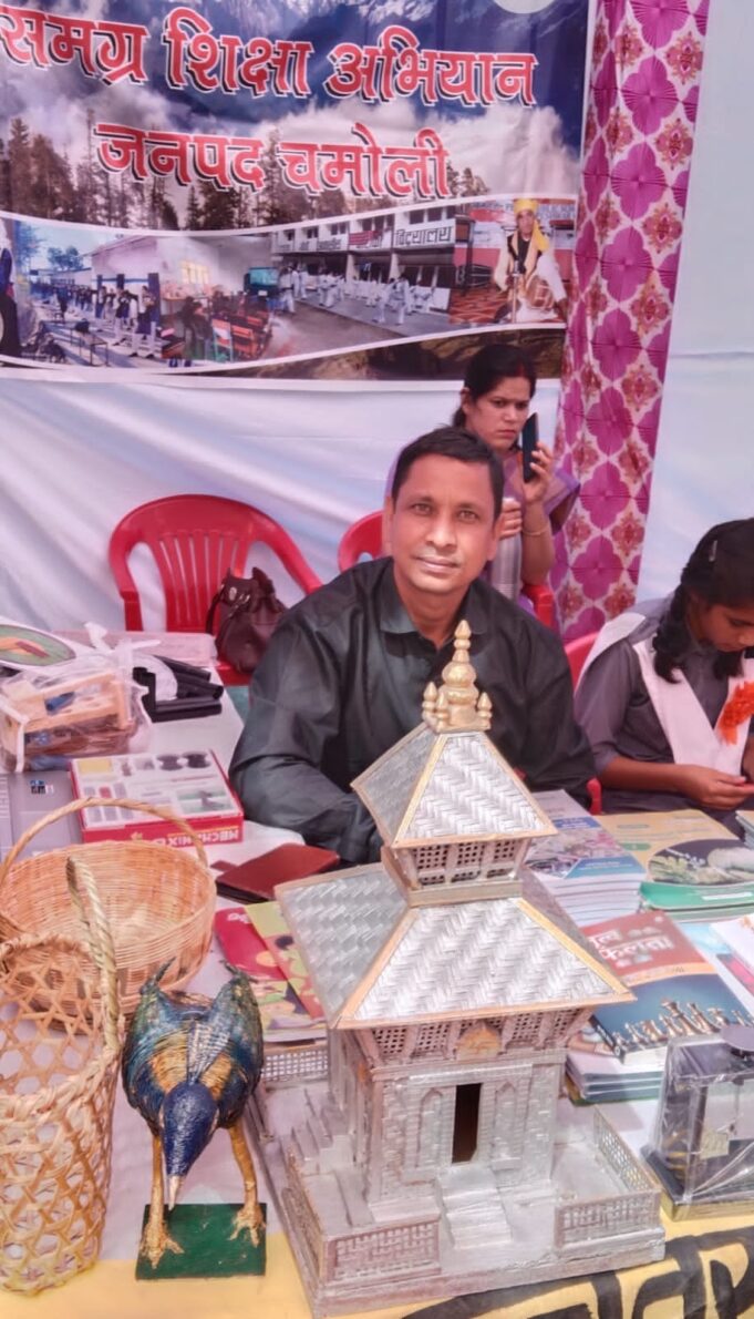 बाल विज्ञान महोत्सव रिंगाल के उत्पादों को मिल रही है सराहना