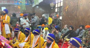 सिखों के प्रसिद्ध धाम हेमकुंड साहिब के कपाट शीतकाल के लिए हुए बंद