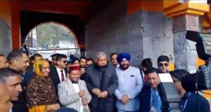 उपराष्ट्रपति पहुंचे गंगोत्री धाम, देश की एकता अखंडता के लिए की पूजा अर्चना