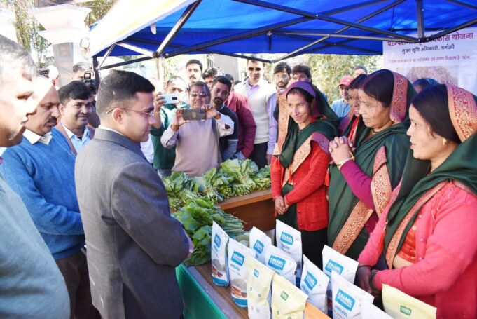 जनपद में कृषि महोत्सव ‘रबी’ का हुआ आगाज।