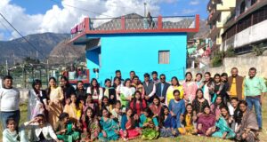 मेंहदी प्रतियोगिता में प्रियंका ने पाया प्रथम स्थान