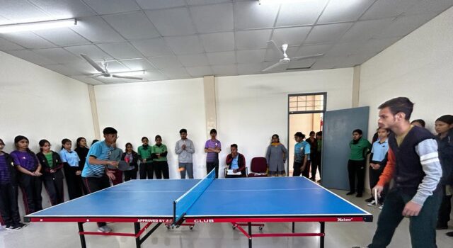 नर्सिंग कॉलेज वार्षिक खेल कूद प्रतियोगिता के चतुर्थ दिवस इंडोर खेलों की धूम