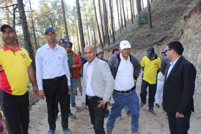 सुखद:6इंच के पाइप ने टनल में फंसे मजदूरों के साथ रेस्क्यू टीम का बढ़ाया उत्साह