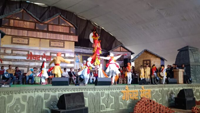 71वें राज्यस्तरीय औधोगिक सांस्कृतिक गौचर मेला का सांस्कृतिक कार्यक्रमों के साथ हुवा समापन