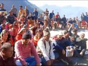 आंदोलन का 28वां दिन, विधायक और अधिकारी पहुचे धरना स्थल पर