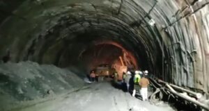 बड़ा हादसा: टनल में फंसे 35 से अधिक मजदूर, रेस्क्यू जारी