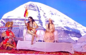 रंगारंग कार्यक्रमों से साथ गोपेश्वर में हुआ रामलीला मंचन का आगाज