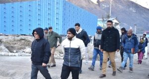 पर्यटन सचिव ने बदरीनाथ धाम में मास्टर प्लान के तहत हो रहे निर्माण कार्यों का लिया जायजा