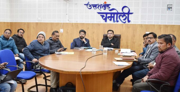 मुख्यमंत्री ने की विकसित भारत संकल्प यात्रा की समीक्षा