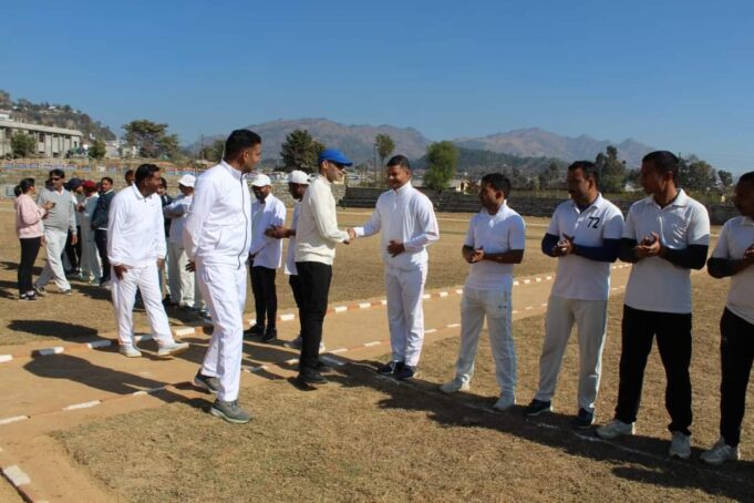 पत्रकारों व पुलिस के बीच मैत्रीपूर्ण क्रिकेट मैच का किया गया आयोजन एसपी11 ने मारी बाजी