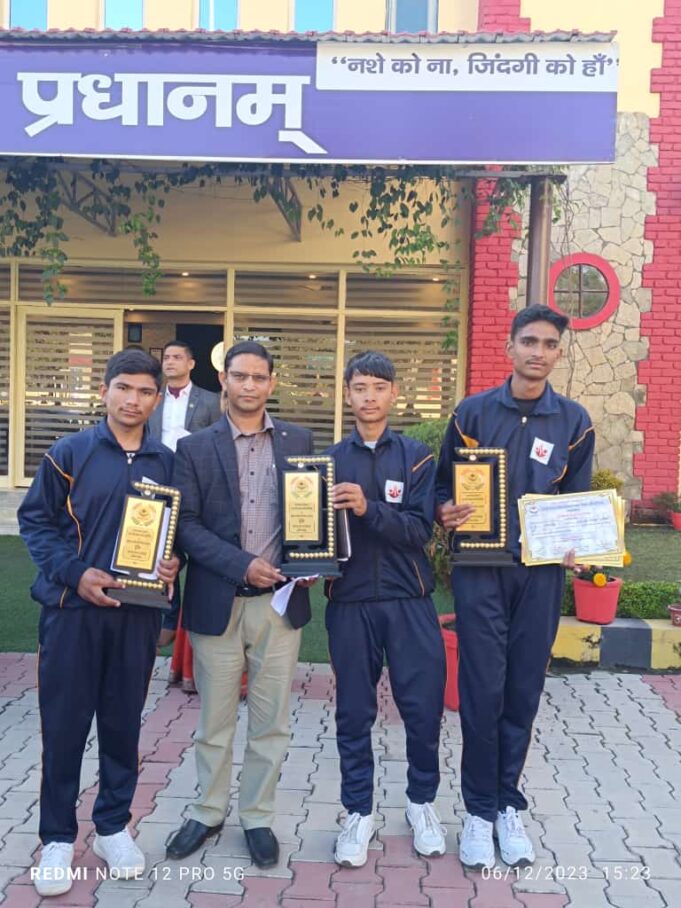 राज्य स्तरीय क्विज प्रतियोगिता में चमोली रहा द्वितीय