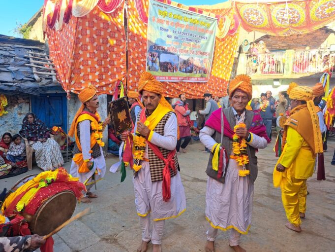 किरूली में पांडव नृत्य की धूम, लौट आई गांव की रौनक.. 14 दिसम्बर से हो रहा है आयोजन