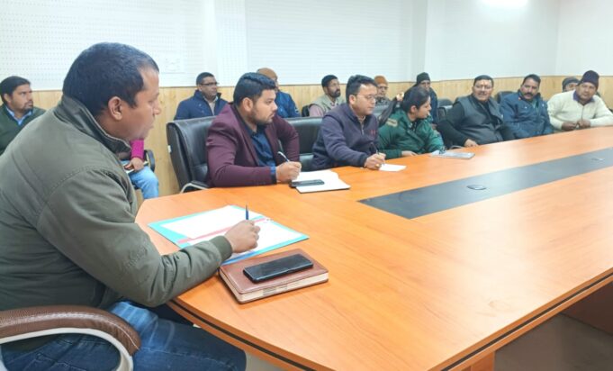 अनुसूया मेले के सफल संचालन को लेकर प्रशासन ने की बैठक