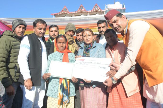 कैबिनेट मंत्री रेखा आर्या ने छात्रों से की अपील कहा अपने अंदर की सकारात्मक ऊर्जा को आगे बढ़ाने का करे काम,कहा छात्र ही हैं देश का भविष्य