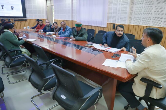 जनपद में कुपोषित बच्चों को 31 मार्च, 2024 तक कुपोषण से मुक्त कराने के निर्देश दि