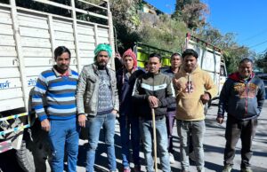 वाहन चालकों पर थोपे जा रहे नियम कानून:विजय