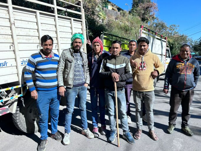 वाहन चालकों पर थोपे जा रहे नियम कानून:विजय