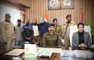 जुआरियों के ठिकानों पर मारा छापा, 04 जुआरियों को भेजा जेल।