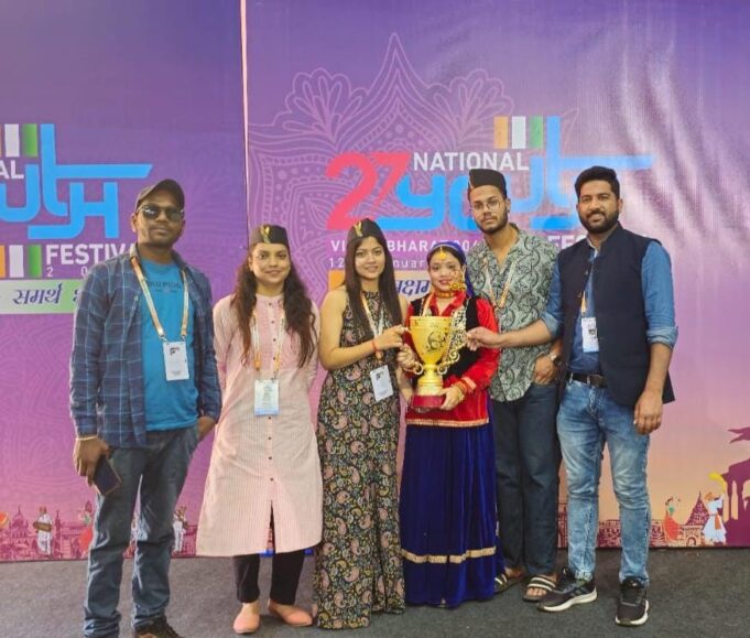 राज्य में प्रतिभाओं की नही है कमी,युवाओं को राज्य सरकार मंच देने का कर रही काम-रेखा आर्या