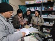 अवैध तरीके से चल रहे तीन क्लीनिक को किया सील मिलावट खोर के सैंपल जांच को भेजे