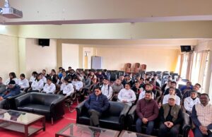 गोपेश्वर महाविद्यालय में छात्रों ने सुना ‘परीक्षा पर चर्चा’ कार्यक्रम