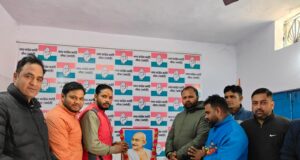 महात्मा गांधी की पुण्य स्मृति पर कांग्रेस ने दी श्रधांजली