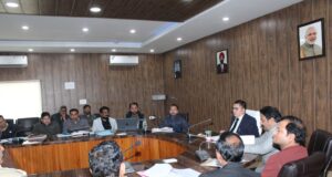 गंगोत्री धाम एवं यमनोत्री धाम की वर्ष 2024 की यात्रा को सुगम एवं सुव्यवस्थित ढंग से संचालित करने को लेकर जिलाधिकारी ने ली बैठक