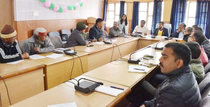 निर्वाचन में सभा स्थल लेकर सभी प्रचार सामग्री की दरें तय। राजनीतिक दलों को दी गई जानकारी