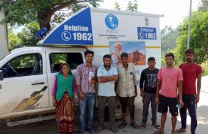 पशुपालकों के लिए वरदान साबित हो रही मोबाइल वैटेनरी यूनिट