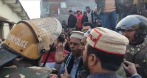 हलद्वानी में कर्फ्यू, दंगाइयों को देखते ही गोली मारने के आदेश