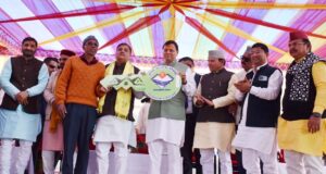 सीमांत जनपद चमोली में ₹229.31 करोड़ की योजनाओं का लोकपर्ण एवं शिलान्यास कर सीएम ने दी बडी सौगात।