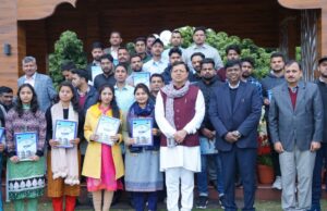 मुख्यमंत्री ने 35 सहायक समाज कल्याण अधिकारियों तथा 03 छात्रावास अधीक्षकों को प्रदान किये नियुक्ति-पत्र