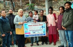 चमोली की स्वीप टीम ने मतदाताओं को शत प्रतिशत मतदान के लिये किया प्रेरित