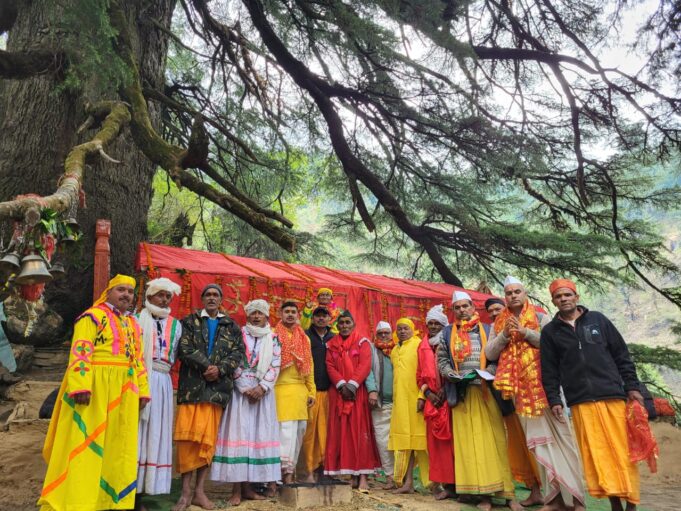 6 माह के लिए खुले लाटू देवता के कपाट