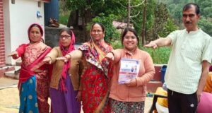 कविताओं के माध्यम से मतदाताओं को जागरूक कर रहे कलम क्रांति मंच के कवि