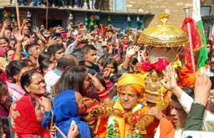 गोपीनाथ मंदिर से ग्रीष्मकालीन प्रवास के लिये रवाना हुई भगवान रुद्रनाथ की उत्सव डोली