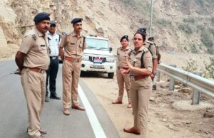 यात्रा काल के लिए रुद्रप्रयाग से सोनप्रयाग तक 03 जोन एवं 11 सेक्टरों में बांटा गया