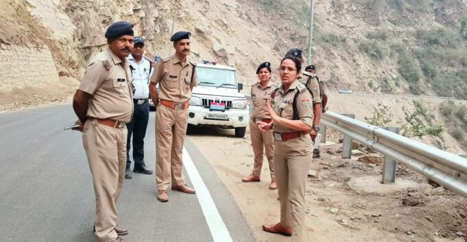 यात्रा काल के लिए रुद्रप्रयाग से सोनप्रयाग तक 03 जोन एवं 11 सेक्टरों में बांटा गया