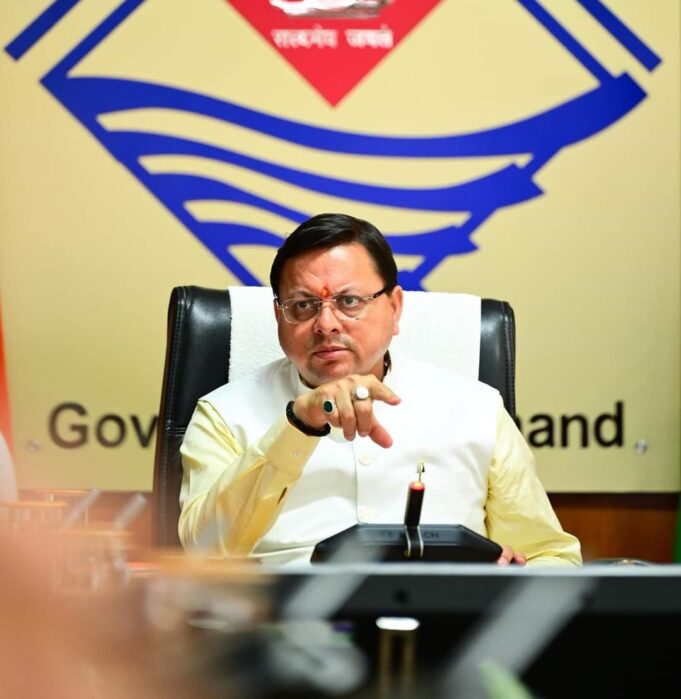 पंजीकरण का सख्ती से हो पालन: धामी