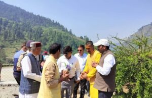 सचिव मुख्यमंत्री मीनाक्षी सुंदरम ने लिया यात्रा व्यवस्था का जायजा