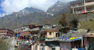 बद्रीनाथ धाम में आंदोलन, व्यापारिक प्रतिष्ठान बंद