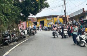 यहां निकले बड़ी संख्या में सांप, लोगो मे दहशत