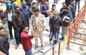 चमोली से बदरीनाथ तक राष्ट्रीय राजमार्ग और धाम में यात्री सुविधाओं को लेकर दिए निर्देश।