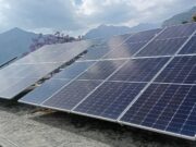 चमोली जिलाधिकारी कार्यालय में स्थापित हुआ ऑनलाइन ग्रिड सोलर पावर प्लांट