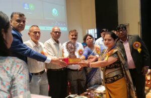 देश की आर्थिक उन्नति से ही बनेगा विकसित भारत