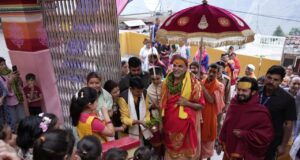 बदरीनाथ धाम की मर्यादा बनाए रखते हुए विकास कार्य होना चाहिए : शंकराश्चर्य