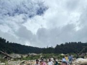 बदरीनाथ विधायक ने आपदा प्रभावित गांव पगनांें पहुचकर आपदा प्रभावितों से की मुलाकात