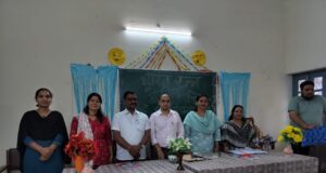 भाषण प्रतियोगिता में पल्लवी ने पाया प्रथम स्थान