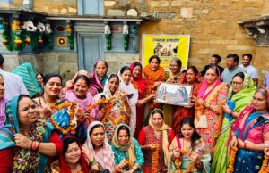 राष्ट्रीय शिक्षक पुरस्कार से सम्मानित ‘कुसुम’ का मायके मे फूल मालाओं से हुआ भव्य